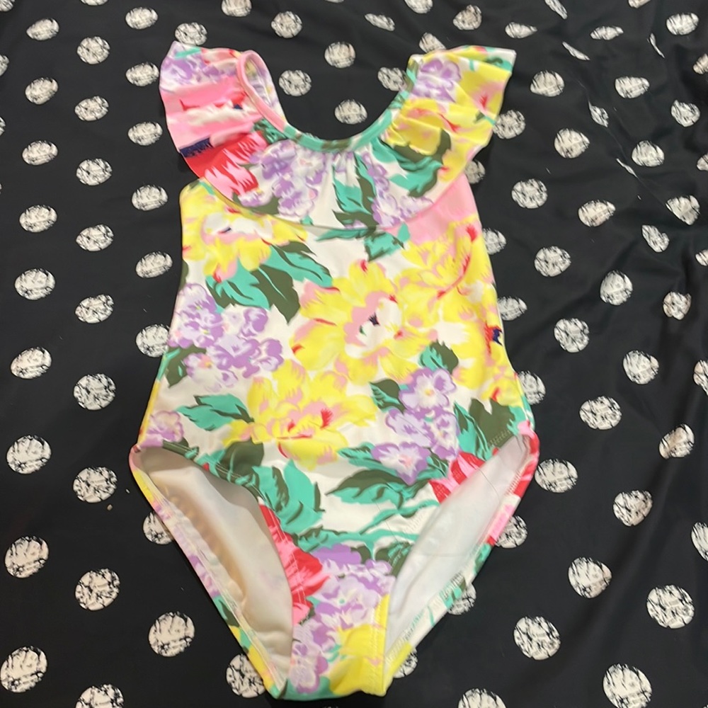 Girl swimsuit